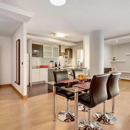 Anadia Atrium L Apartment *